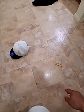 allenyalana online show from February 19, 9:27 am