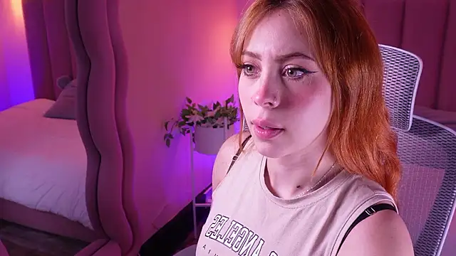 Maxiine online show from February 8, 11:02 am