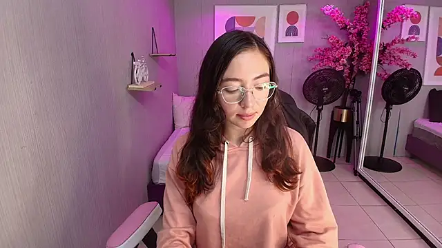 Veronica miiller online show from April 14, 7:31 pm