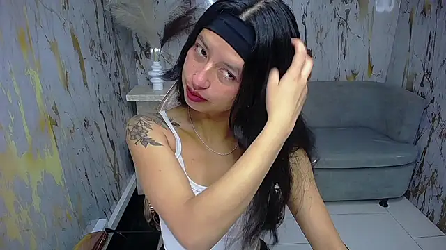 Snapshot of Candy_Rose_v chatting on February 2, 1:10 pm Candy Rose v online show from February 2, 1:10 pm