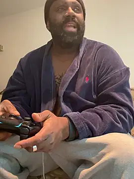 Snapshot of KOdaLion chatting on March 4, 2:28 am KOdaLion online show from March 4, 2:28 am