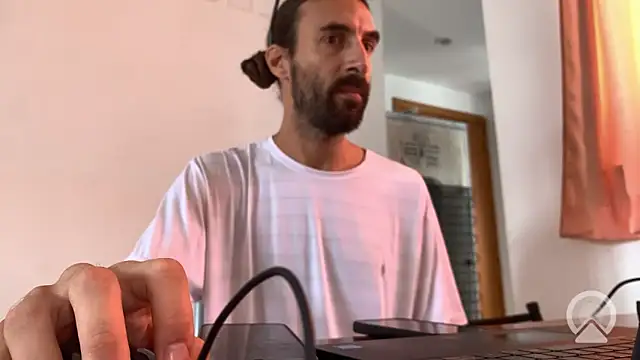 aircum99 online show from February 19, 2:46 pm