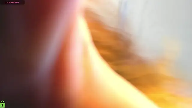 Snapshot of Eva_Anderson chatting on February 15, 1:24 am Eva Anderson online show from February 15, 1:24 am