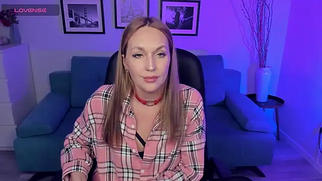 EvieMagical online show from March 18, 12:52 pm