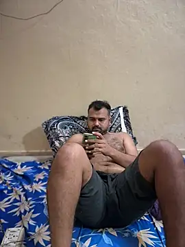 chubbyboy0 online show from February 17, 8:04 pm