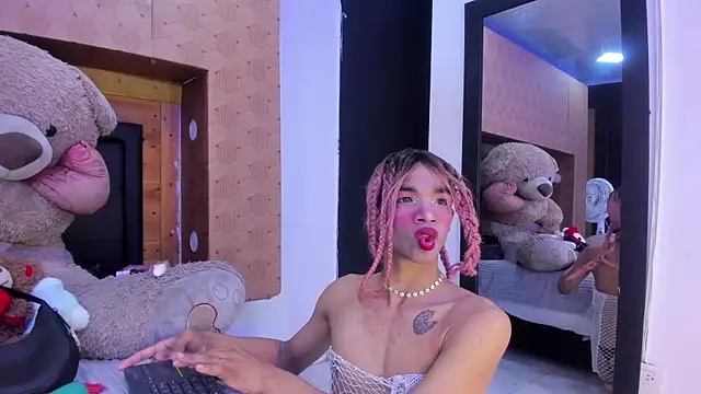 Samantha Blaze1 online show from April 3, 11:08 am