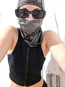 Mariposa-azul online show from January 15, 1:37 pm