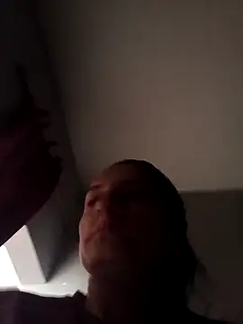 Snapshot of Luna_seductora12 chatting on February 15, 5:31 pm Luna seductora12 online show from February 15, 5:31 pm