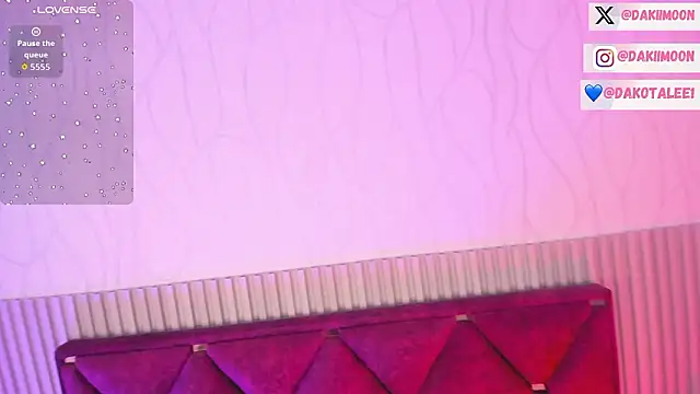 DakotaMoonn online show from March 10, 1:16 pm