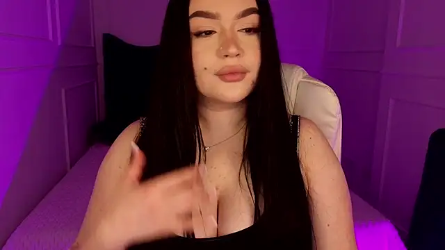 tinafox  online show from March 9, 8:07 am