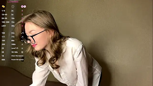 elsadaedra online show from March 10, 12:21 pm