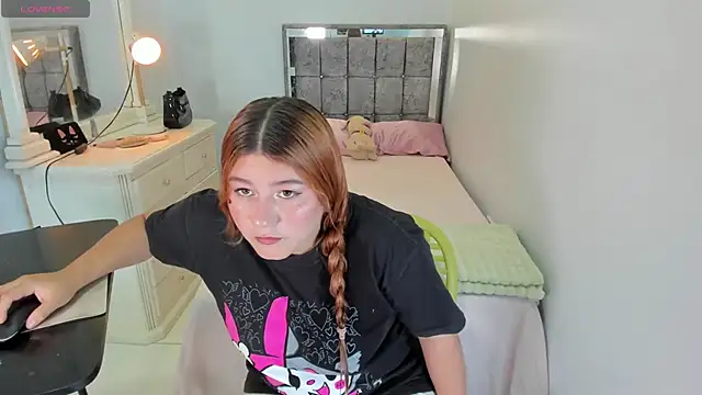  Luciana 1 online show from February 13, 8:05 pm