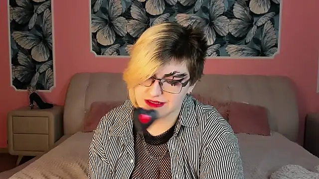 ABSI GLITCH online show from February 5, 10:20 am