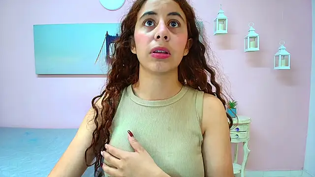 scarlett clyde online show from May 31, 1:40 pm