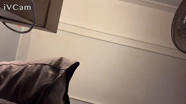 hotsexmi online show from March 6, 8:27 pm