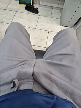 vali23 online show from February 22, 7:19 am