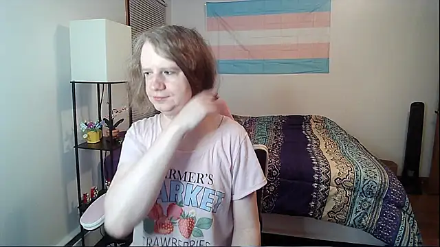 VanFairy526 online show from April 2, 9:29 am