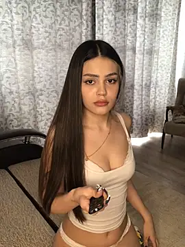 EmilyMonday online show from March 3, 9:48 am