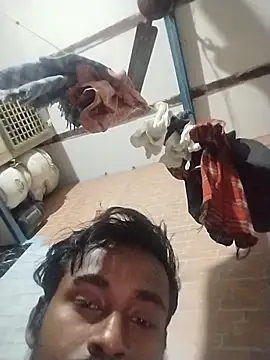 Snapshot of Gaymodel chatting on February 5, 6:45 pm Gaymodel online show from February 5, 6:45 pm