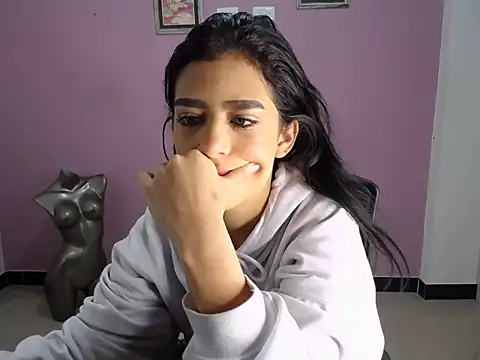 luisandri  online show from January 16, 11:14 am