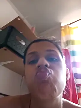 Snapshot of mitzukywinteer chatting on February 10, 5:28 pm mitzukywinteer online show from February 10, 5:28 pm