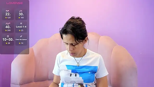 mitzukywinteer online show from March 12, 9:10 pm