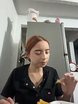 Carithooo online show from April 21, 11:07 pm