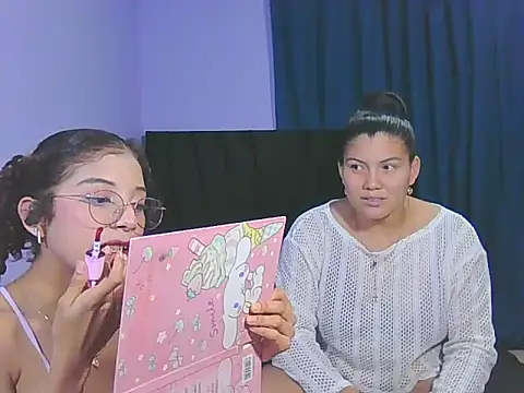 Helena-Paola online show from February 10, 5:44 am