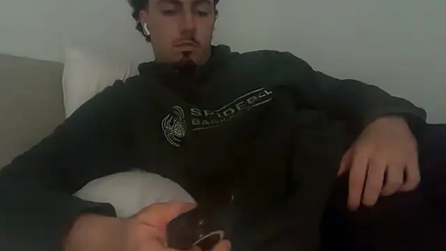 aussiejs online show from January 17, 7:46 am