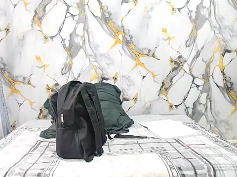 indiankitty4u69 online show from January 19, 11:58 am