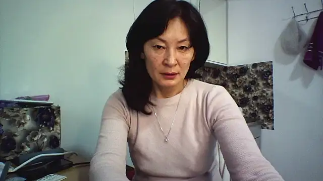 bella2322 online show from February 13, 4:52 am