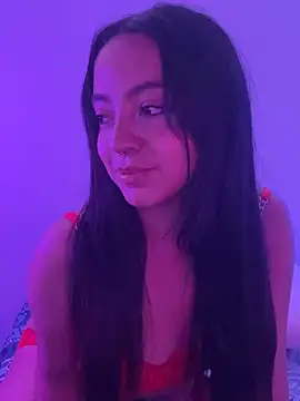 laraa rous online show from February 17, 12:07 am