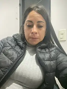 Cielo 13 online show from March 9, 4:05 am