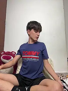 Naim TheKing online show from February 8, 5:22 am