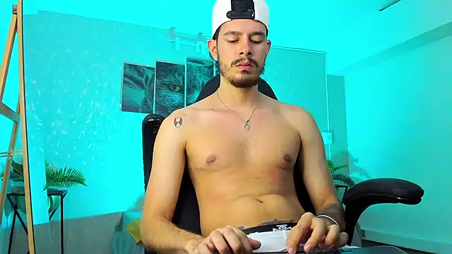 Nils saintt online show from February 20, 6:26 am