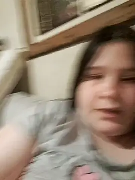 Snapshot of TUWACHA7777 chatting on February 1, 1:04 am TUWACHA7777 online show from February 1, 1:04 am