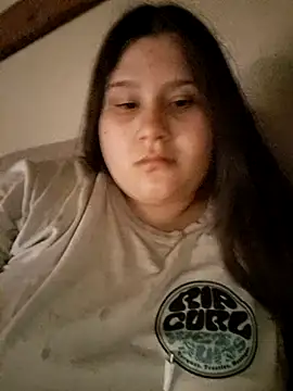 Snapshot of TUWACHA7777 chatting on February 5, 3:55 am TUWACHA7777 online show from February 5, 3:55 am