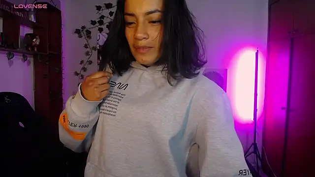 Snapshot of samantha_bj chatting on February 3, 1:49 pm samantha bj online show from February 3, 1:49 pm