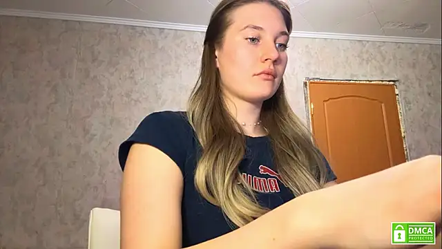 Snapshot of Jolievic chatting on February 15, 5:31 pm Jolievic online show from February 15, 5:31 pm