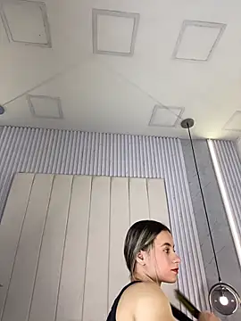 Snapshot of JuliaColemann chatting on March 1, 12:07 pm JuliaColemann online show from March 1, 12:07 pm