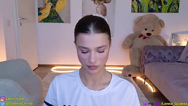 Snapshot of Lenna_Godess chatting on February 12, 7:13 am Lenna Godess online show from February 12, 7:13 am