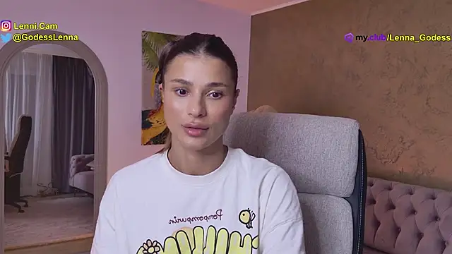 Snapshot of Lenna_Godess chatting on October 16, 4:13 am Lenna Godess online show from October 16, 4:13 am