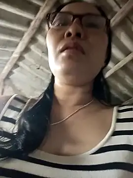 Nuna 689 online show from March 18, 2:47 am