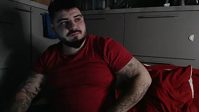 Snapshot of HiddendesireXO01 chatting on February 23, 9:45 pm HiddendesireXO01 online show from February 23, 9:45 pm