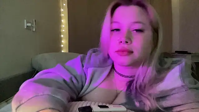 Lulu Di online show from March 26, 7:41 pm