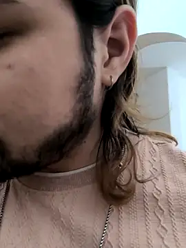 Snapshot of Derek_Vow chatting on February 13, 8:10 am Derek Vow online show from February 13, 8:10 am