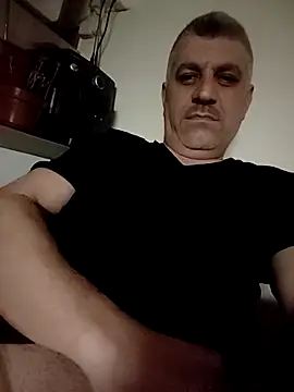 Snapshot of AdaBoys chatting on January 31, 9:13 pm AdaBoys online show from January 31, 9:13 pm