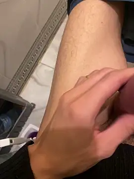 21yodihh online show from March 14, 1:55 am