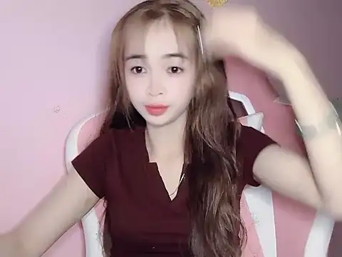 Emily031 online show from February 12, 4:02 pm