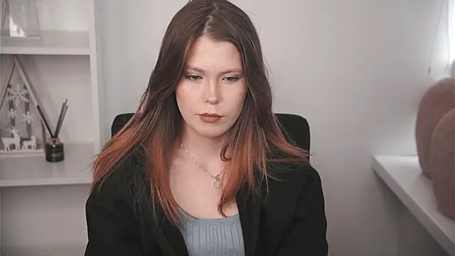 Snapshot of MarnieWootan chatting on February 26, 4:44 am MarnieWootan online show from February 26, 4:44 am